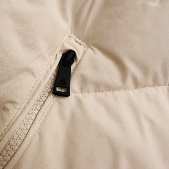 NWOT $320 Ralph Lauren black label Puffer crested Jacket. Size M. - Picture 8 of 12